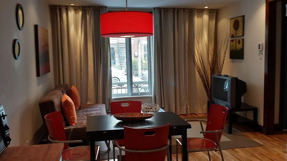 몬트리올 Lofts Jacques-Cartier Free Parking 아파트 0*,